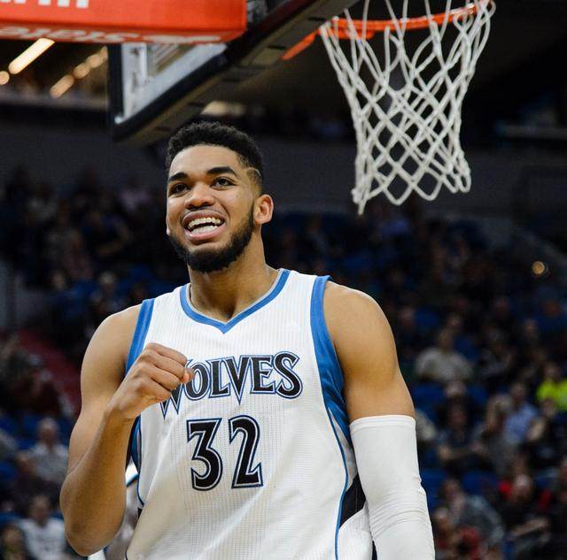 都充满了巧 都充满了巧