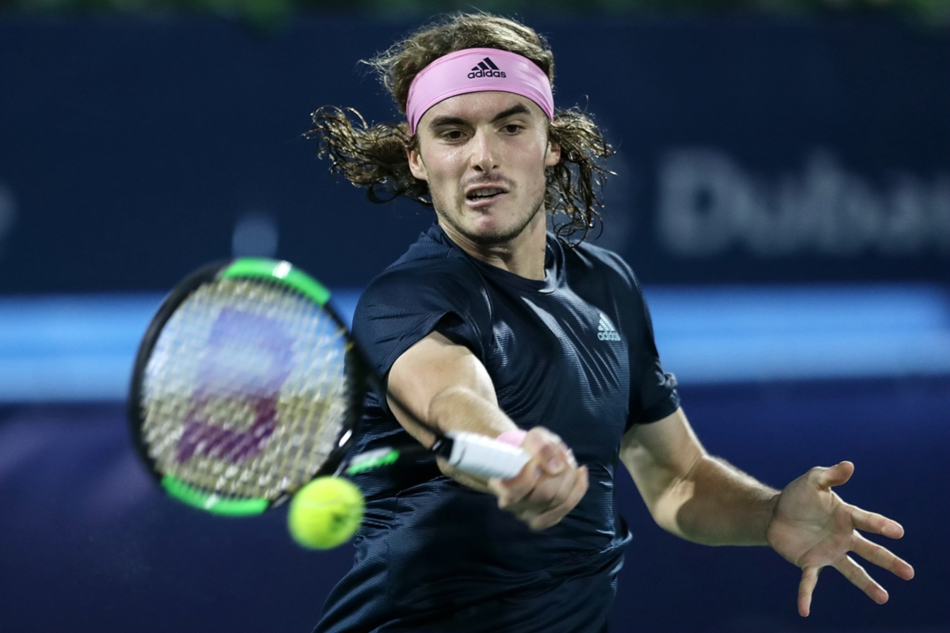 通过壁球这 通过壁球这